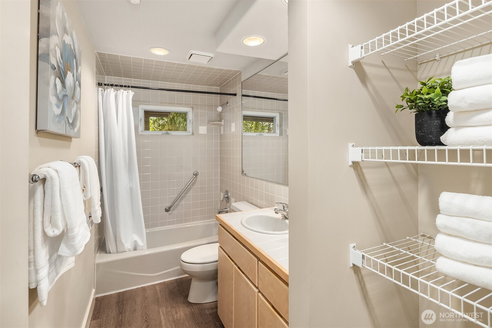 Refreshed full bathroom in the lower level