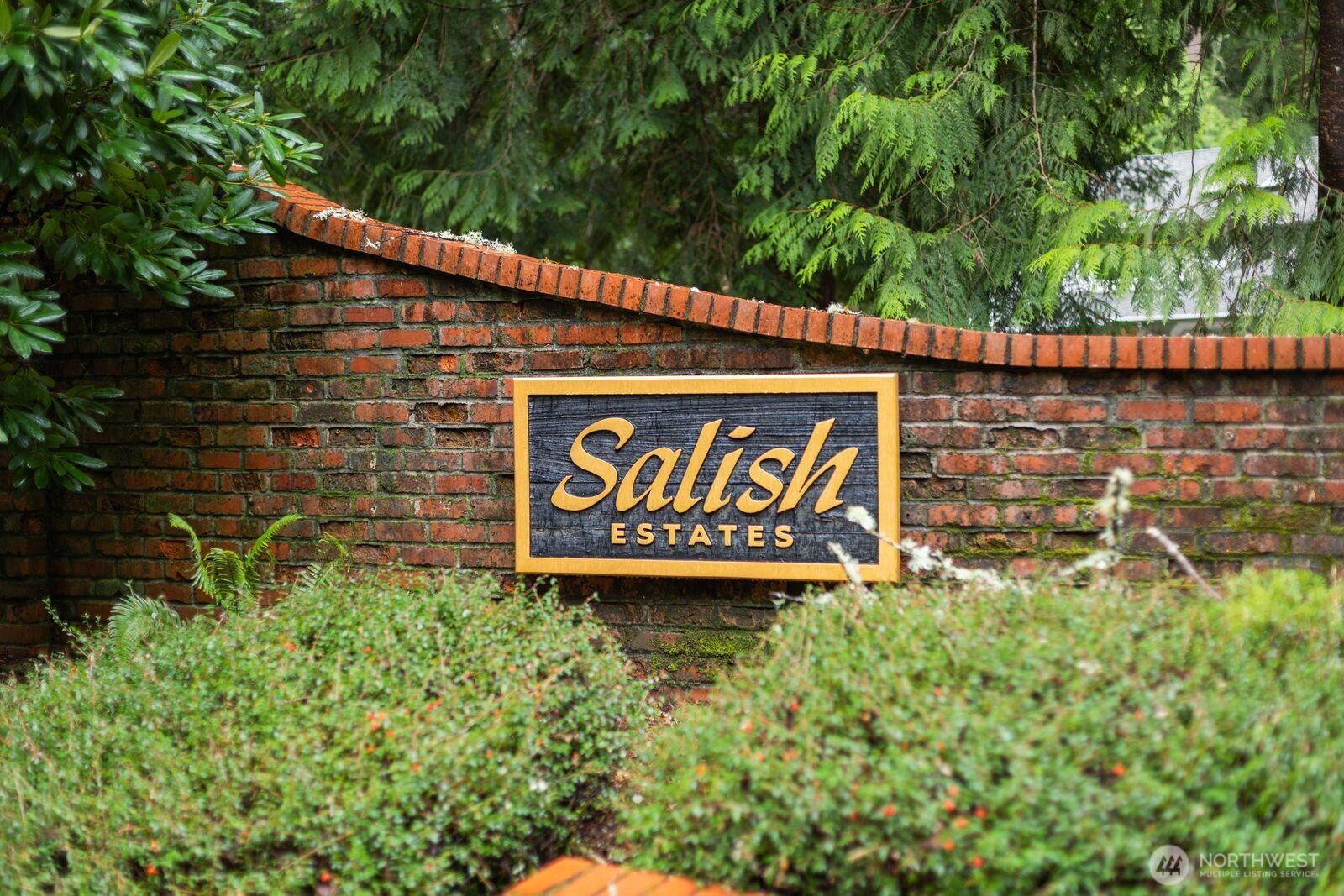 Updated 0.8-ACRE  home in coveted Salish Estates,