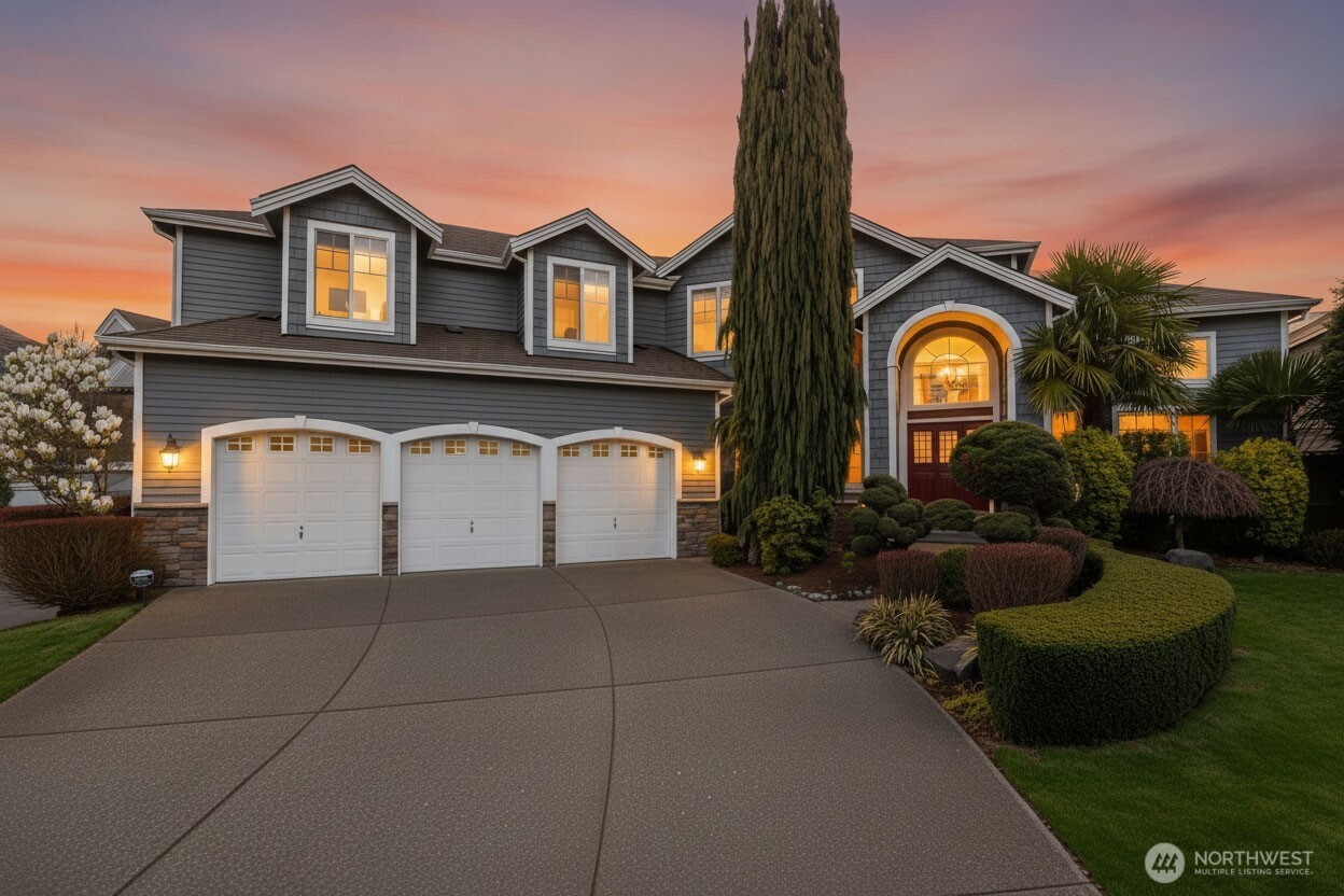 Extra-large 3-car garage has plenty of storage. Cul-de-sac with no thru traffic is an extra perk.