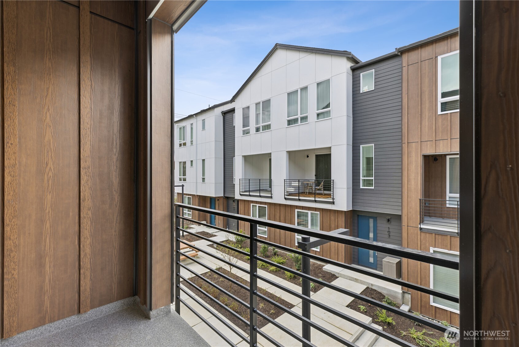 Pictures of Model home. Not pictures of actual home. Features, colors, layout may vary.