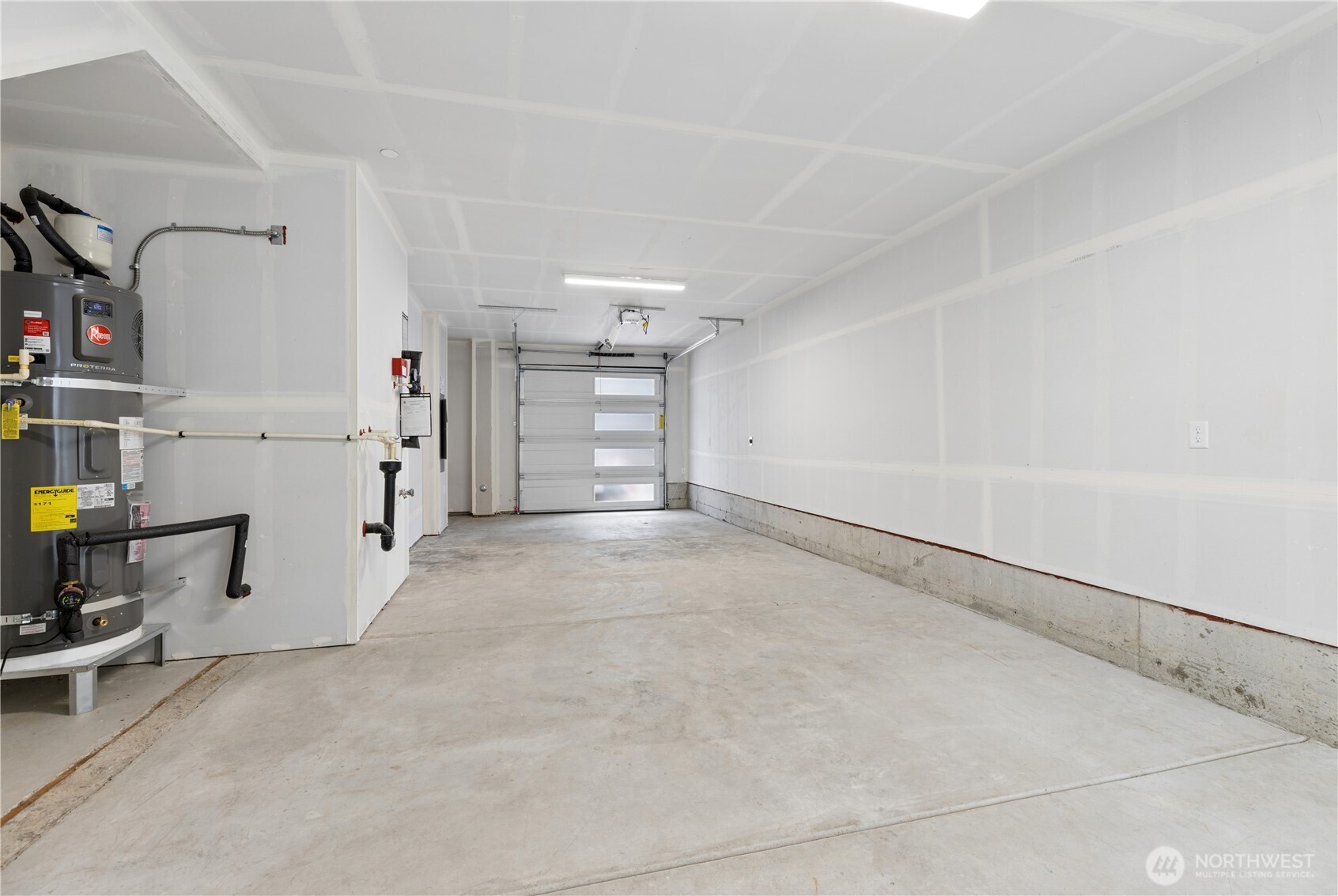 Pictures of Model home. Not pictures of actual home. Features, colors, layout may vary.