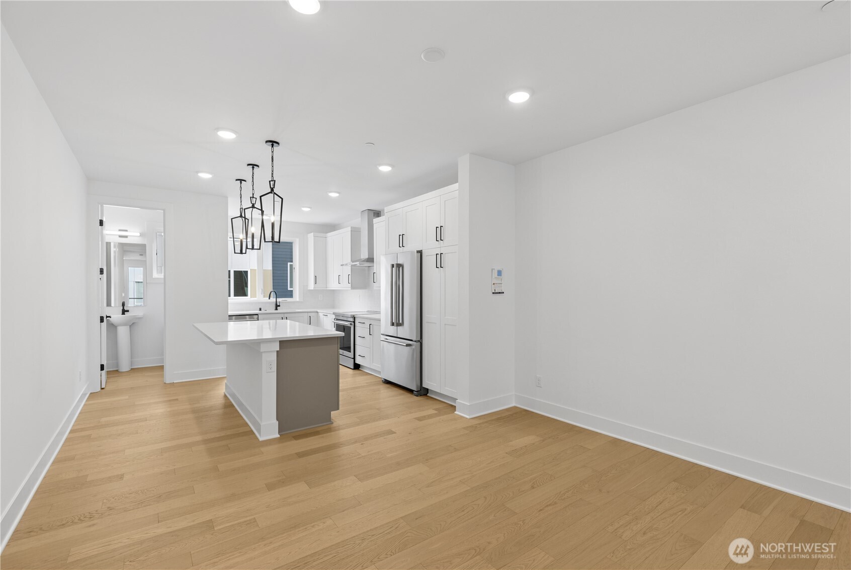 Pictures of Model home. Not pictures of actual home. Features, colors, layout may vary.