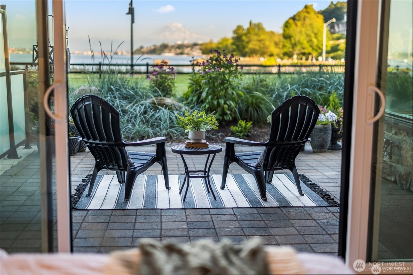 View from your primary bed out! Good Morning Sunrise over Rainier!