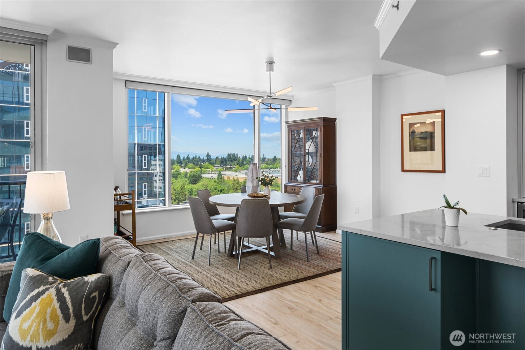 Contemporary kitchen renovation featuring sleek cabinetry and quality finishes.