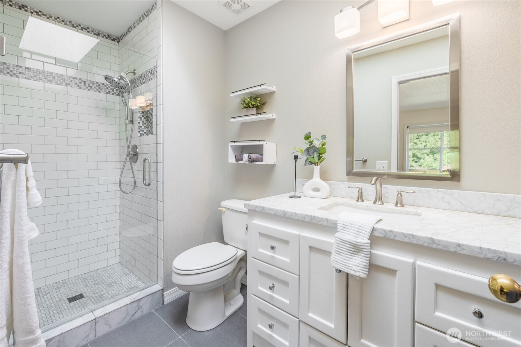 Recently updated primary bath