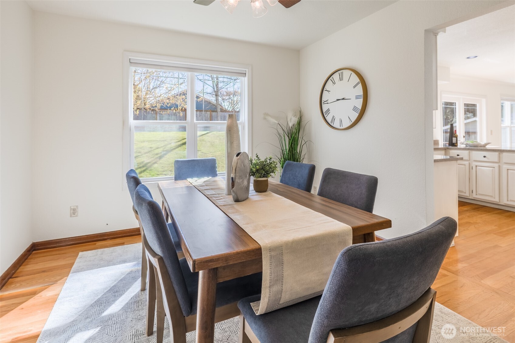 Dedicated dining area perfect for everyday family meals