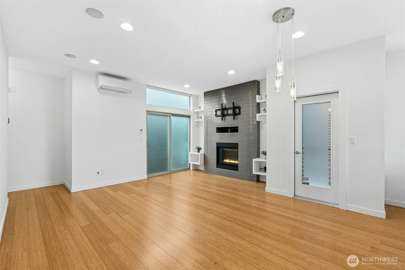 Second Floor Living room