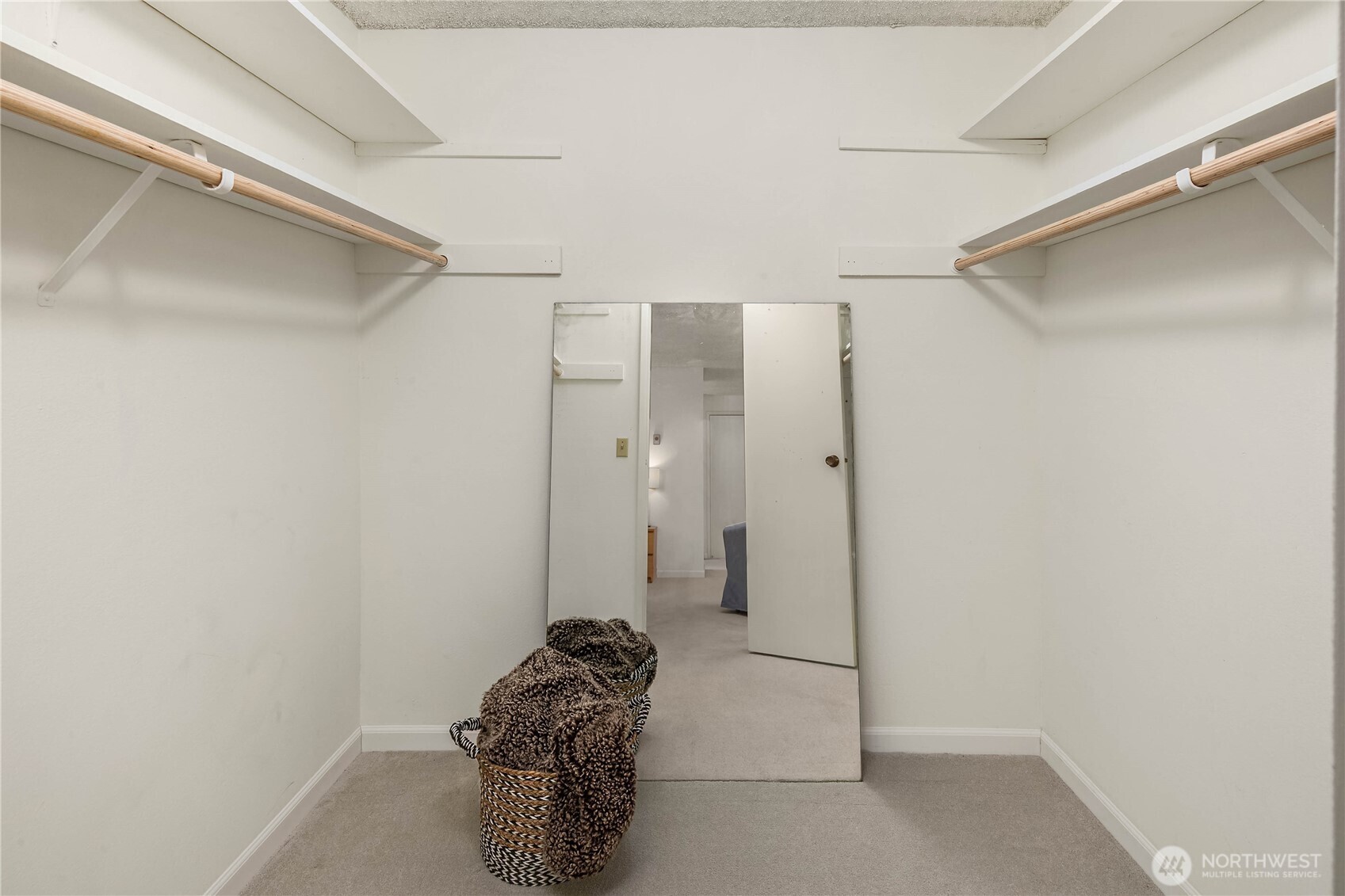 2nd closet in primary