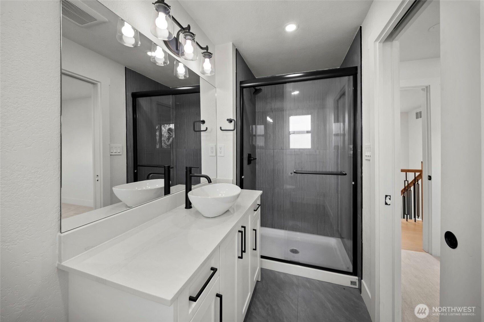 Bedroom 3 with en-suite full bathroom