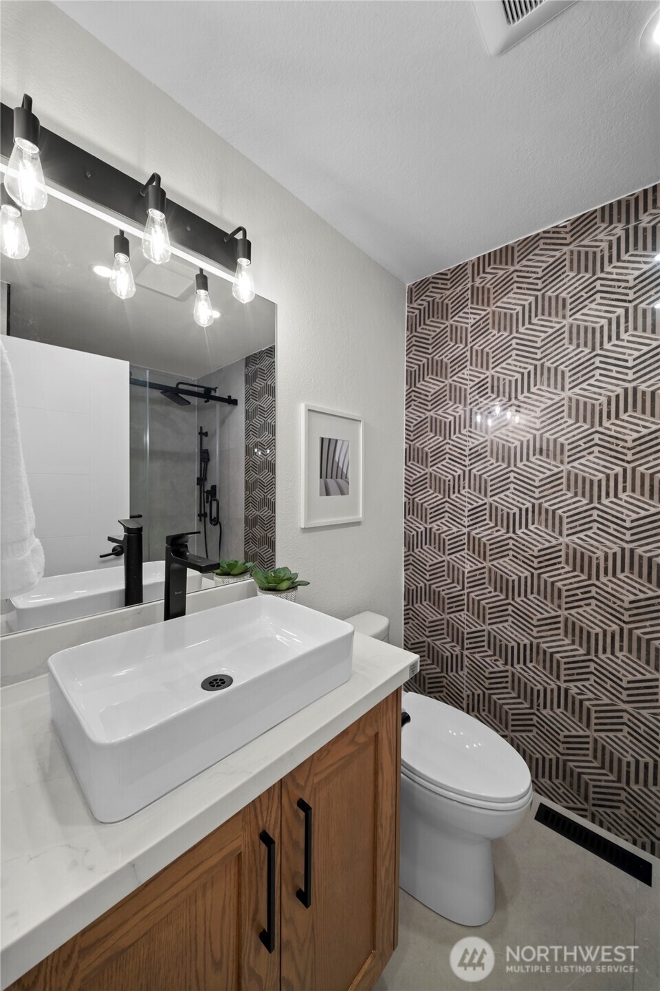 Full Bath 5- 1st Floor