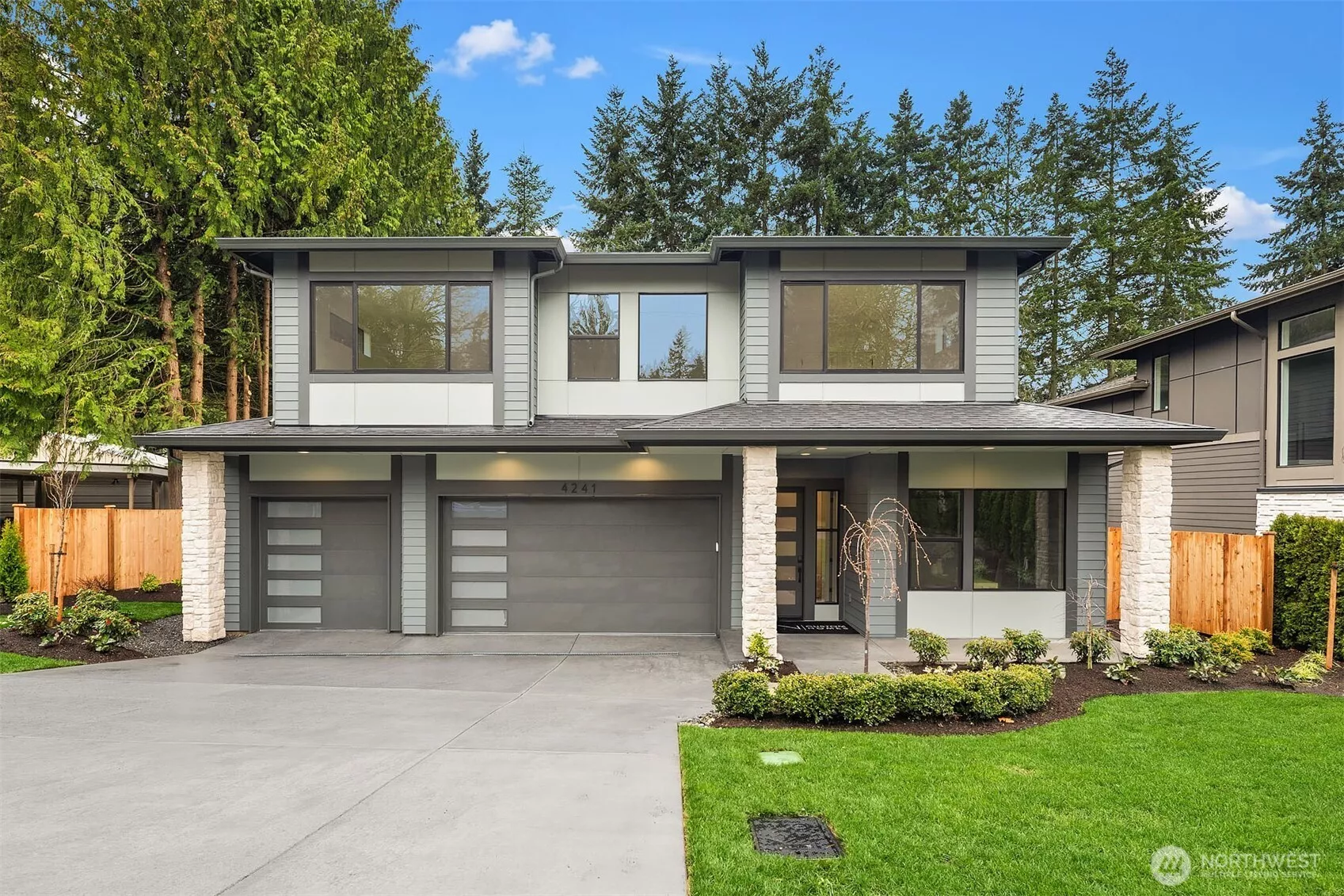 MN Custom Homes releases a transitional design in sought after Eastgate