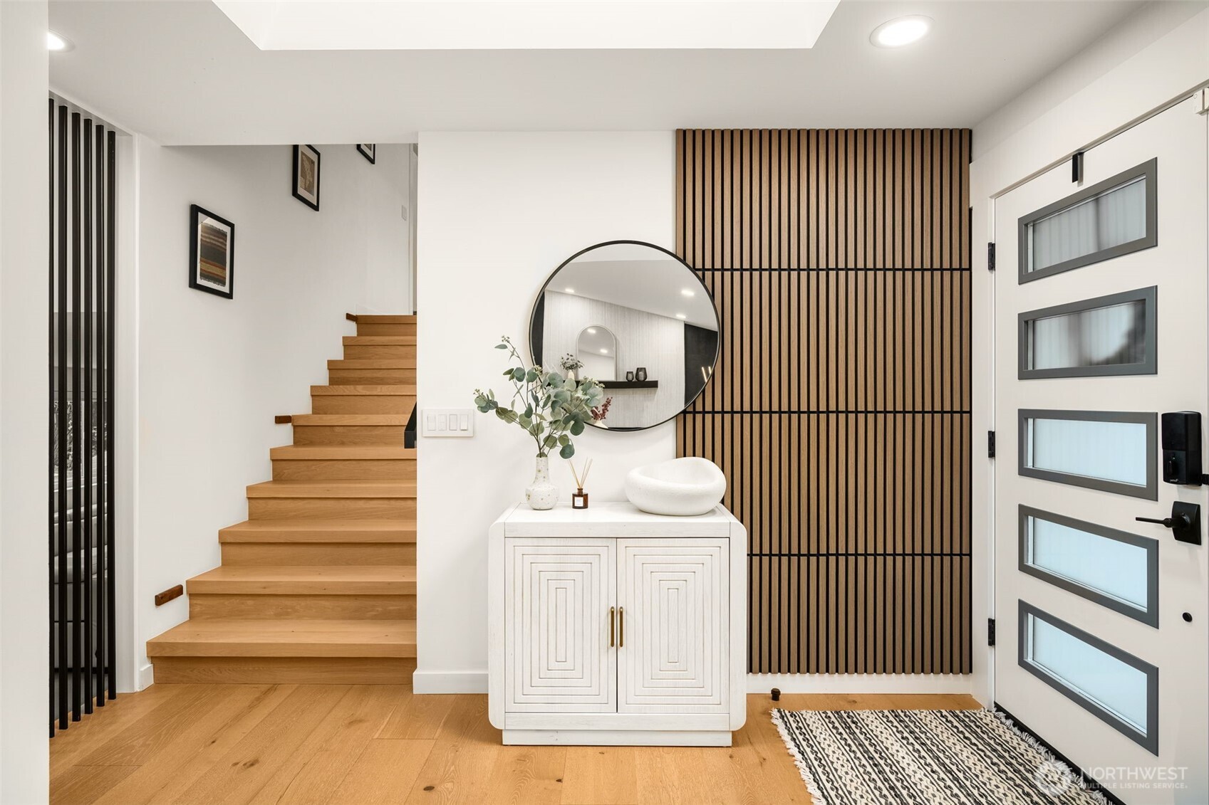 New 5/8” engineered oak flooring throughout