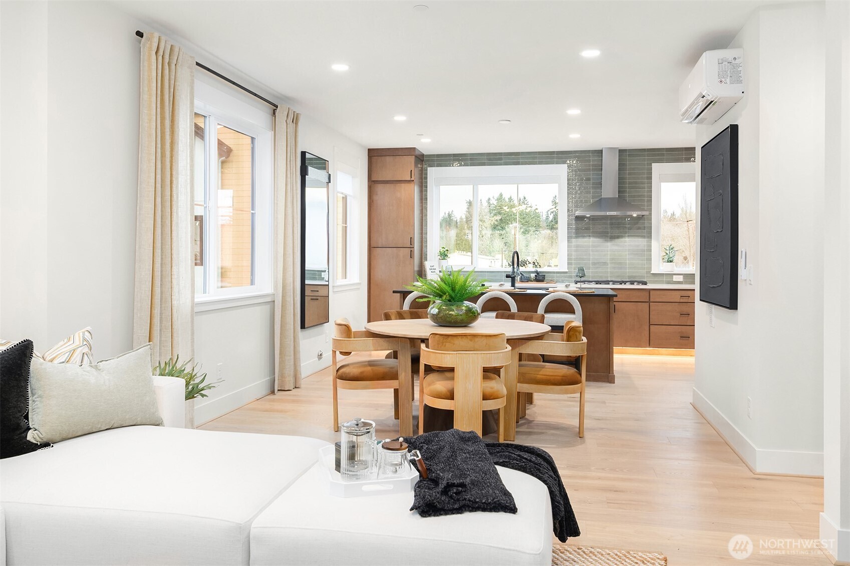Photo for illustration purposes only (Acadian Elite model home) - not of actual home for sale.