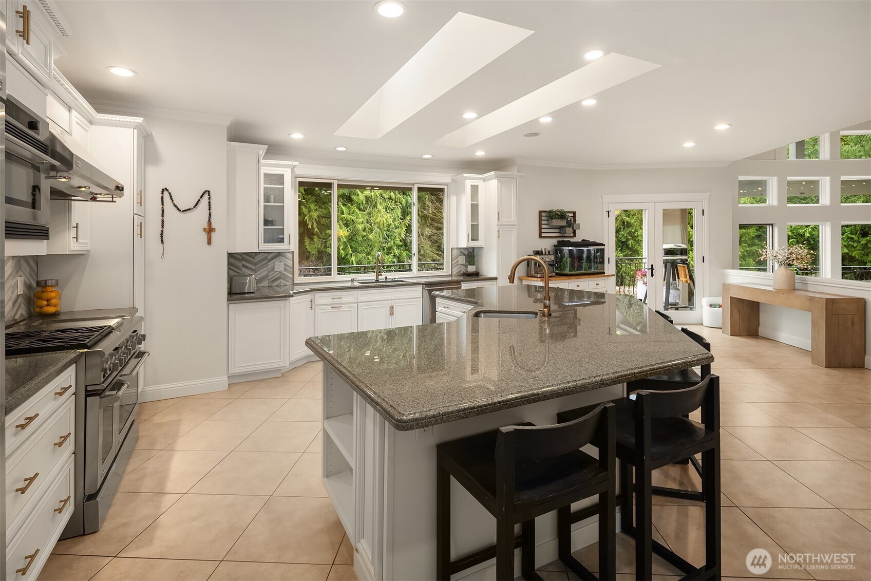 Granite Countertops and refinded hardware.