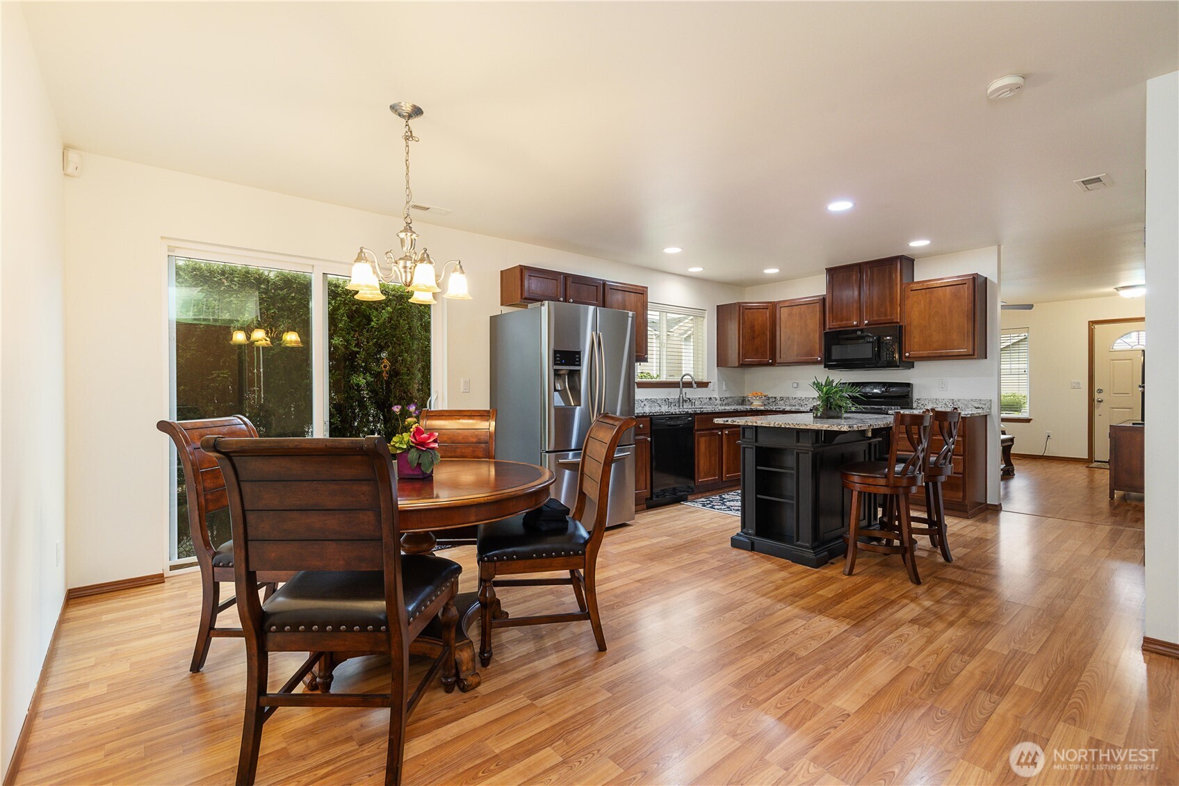 Dining area just off the kitchen
