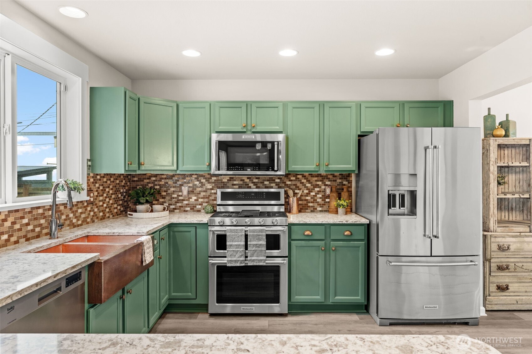 Stainless appliances