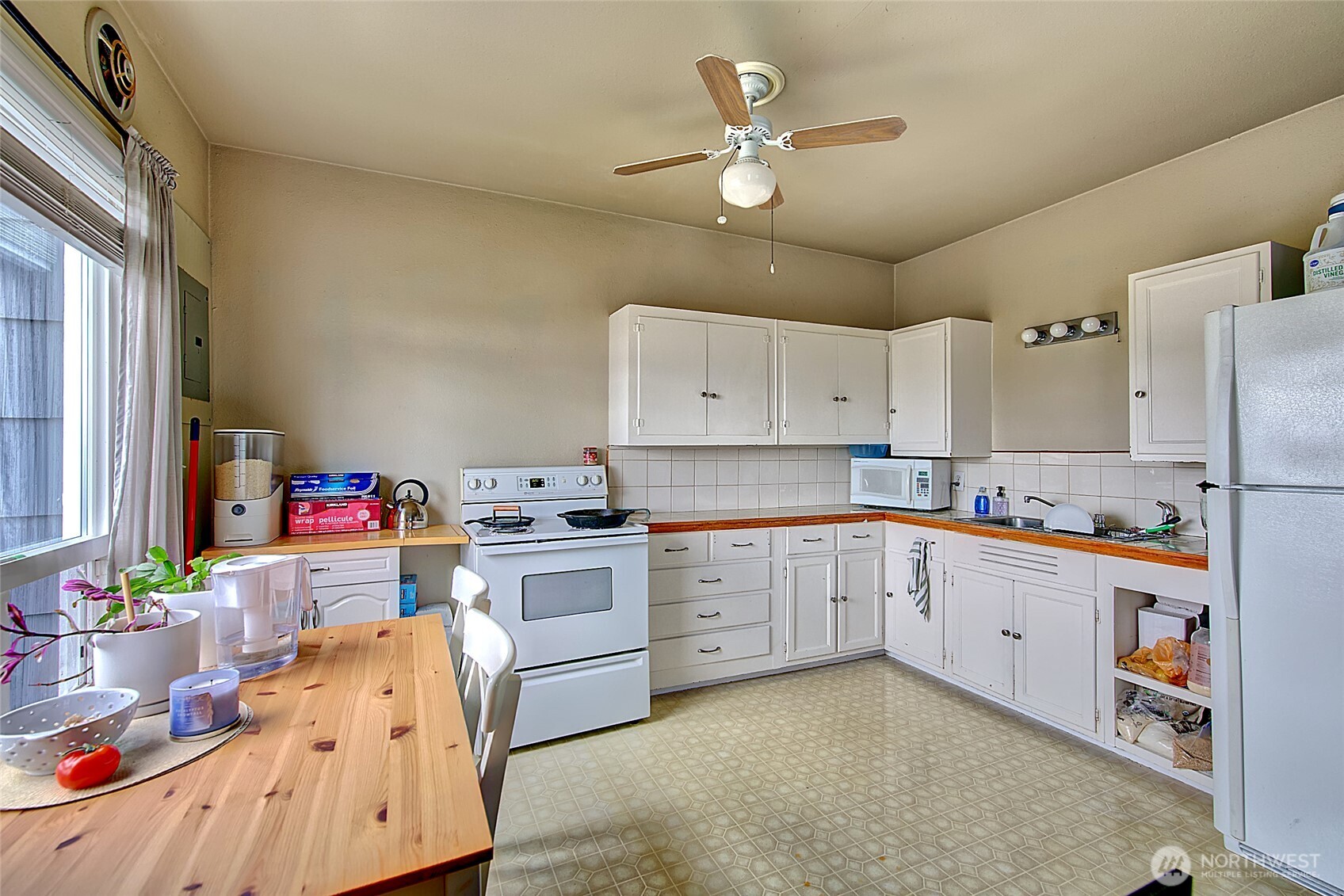 Kitchen with tall ceilings
