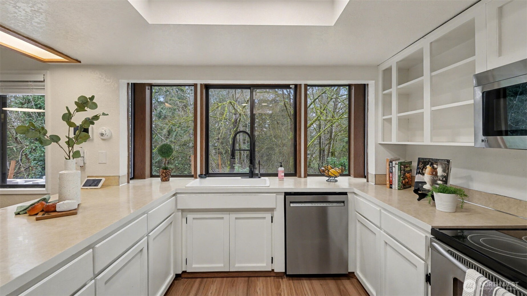 Take in peaceful, tree-lined views right from the sink—bringing a touch of nature into your everyday routine.