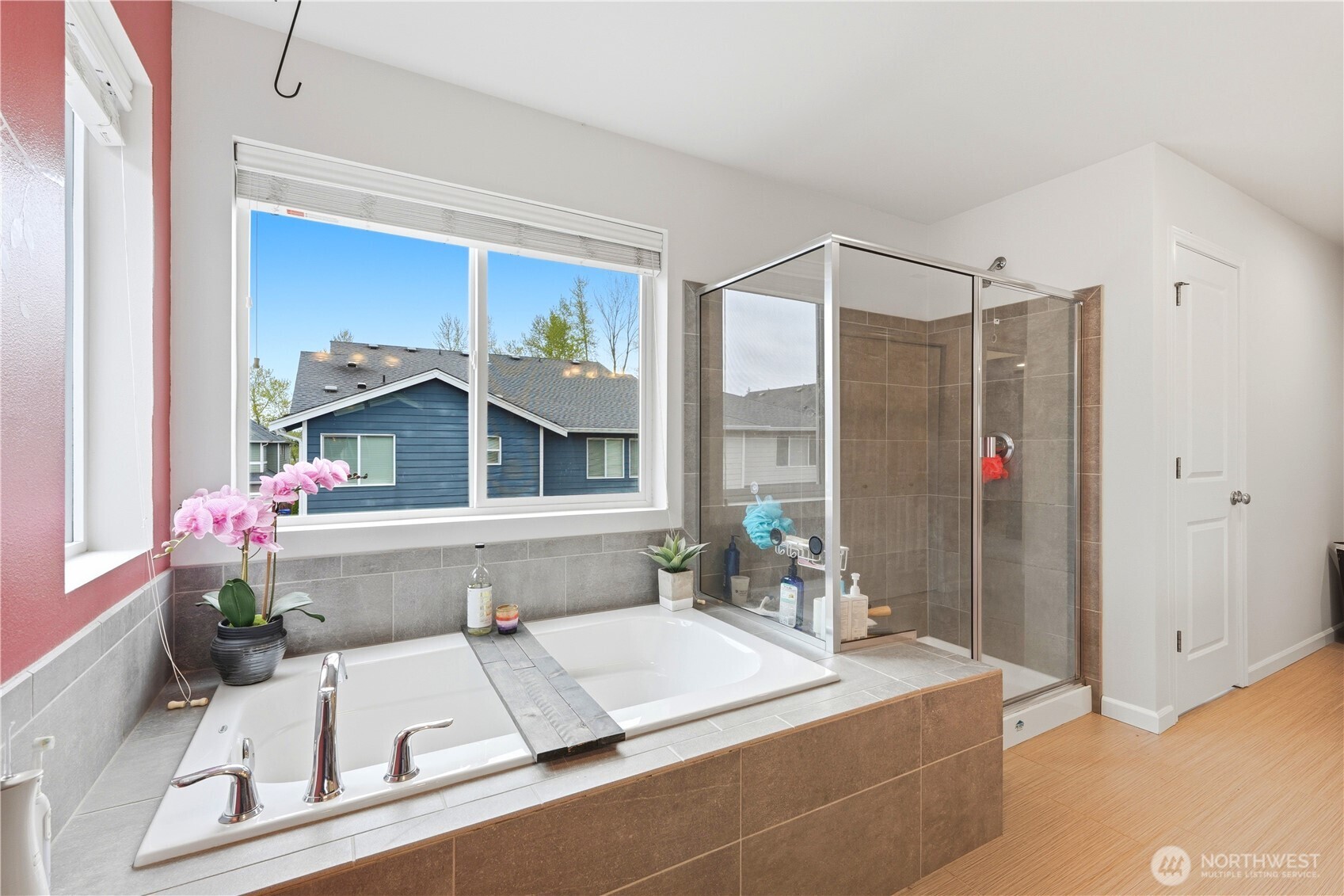 Primary Bathroom (2)