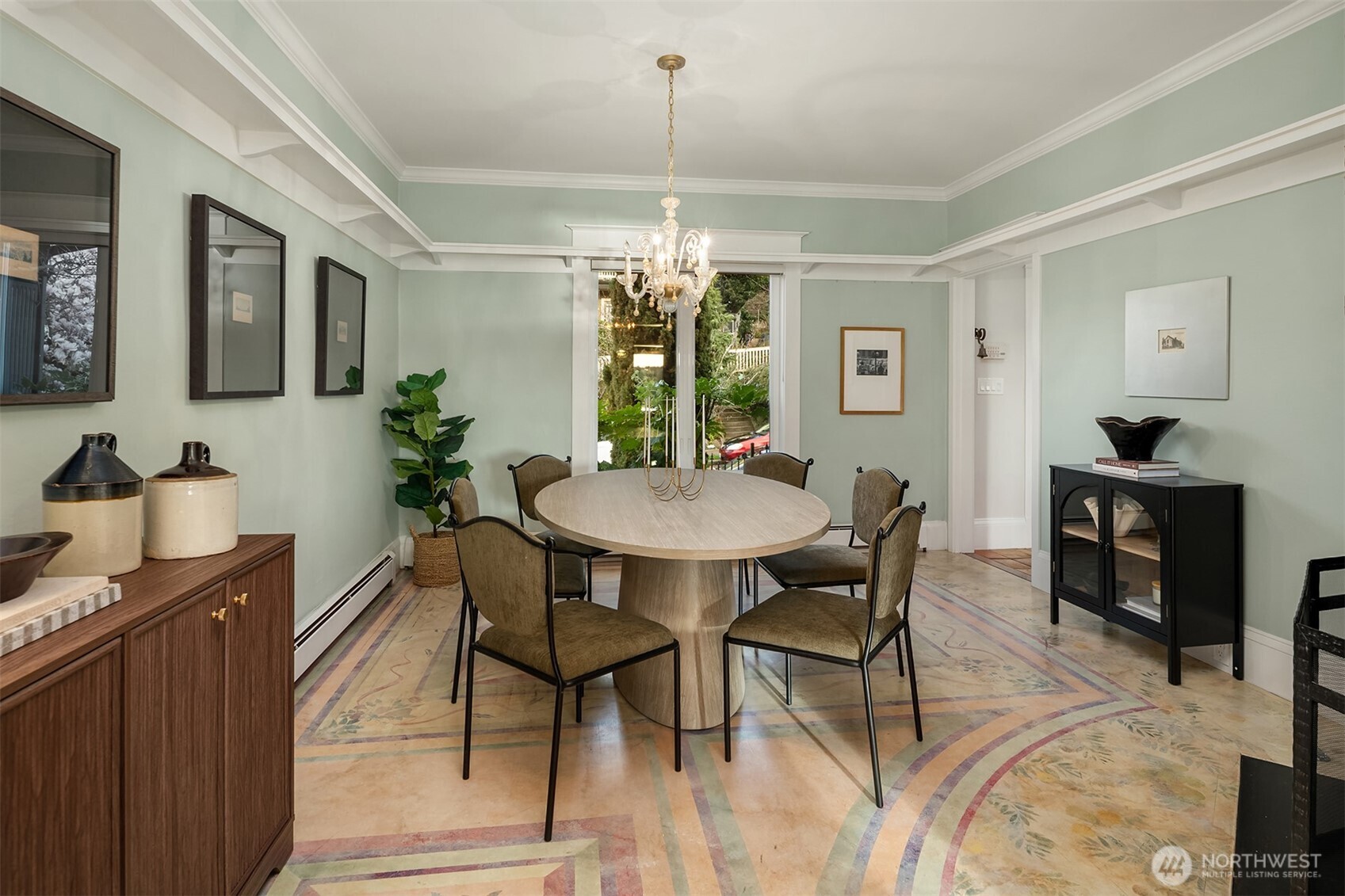 World Famous Murano Glass Chandelier in Dining Room
