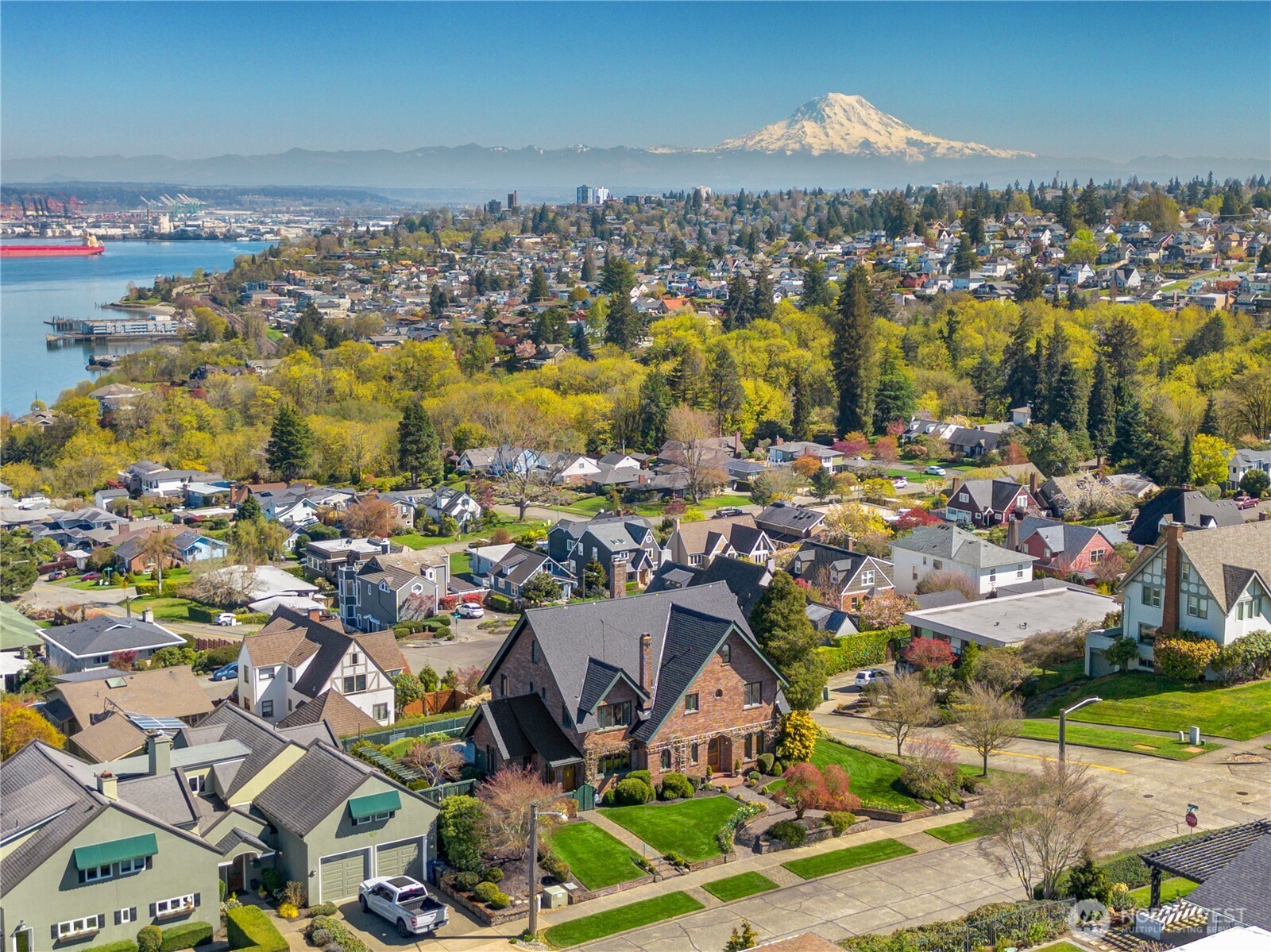 Everything Tacoma's North End promises. All of it, from here.