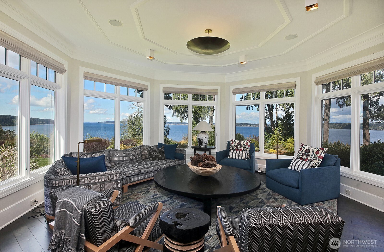 What a perfect place to take in the ever-changing views of Saratoga Passage.