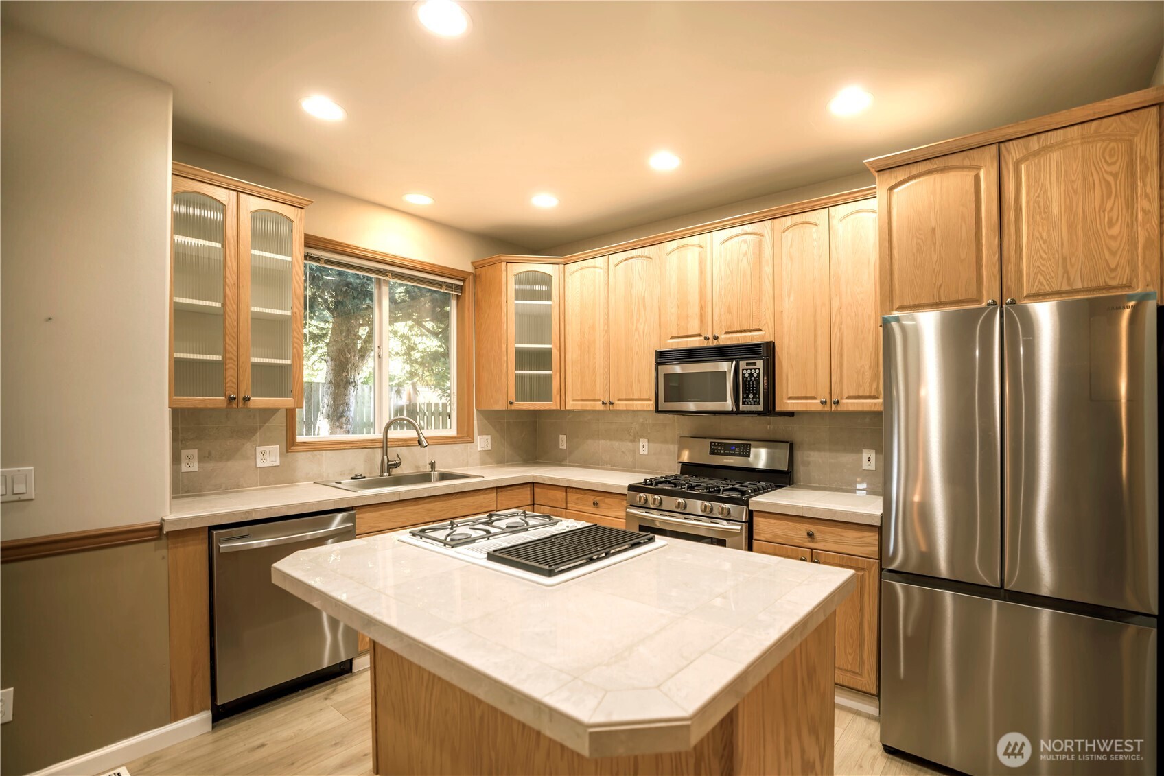 /NWM2495762/NWM2495762-4.jpg