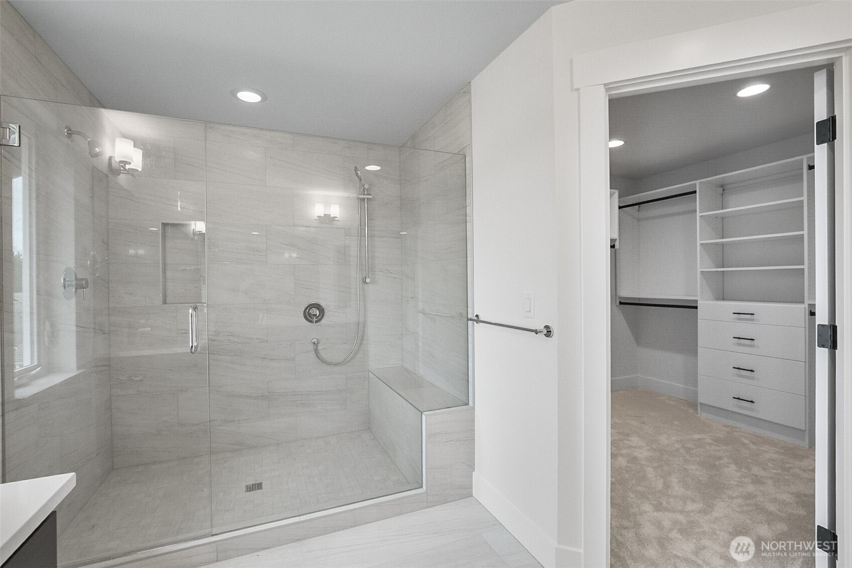 Double Primary shower and closet.