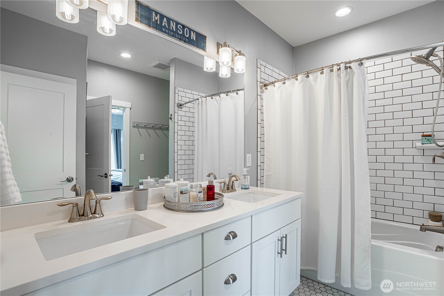 Primary Ensuite Bathroom #3