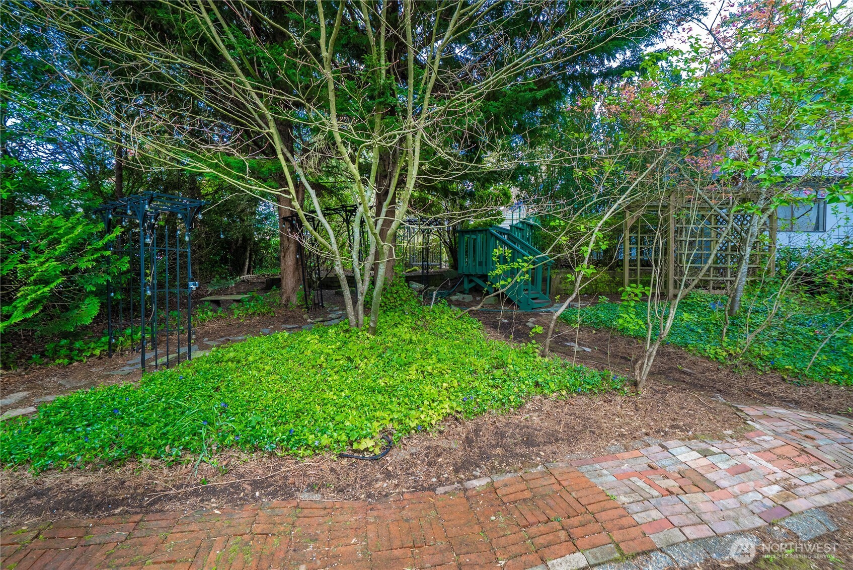 Your own secret garden