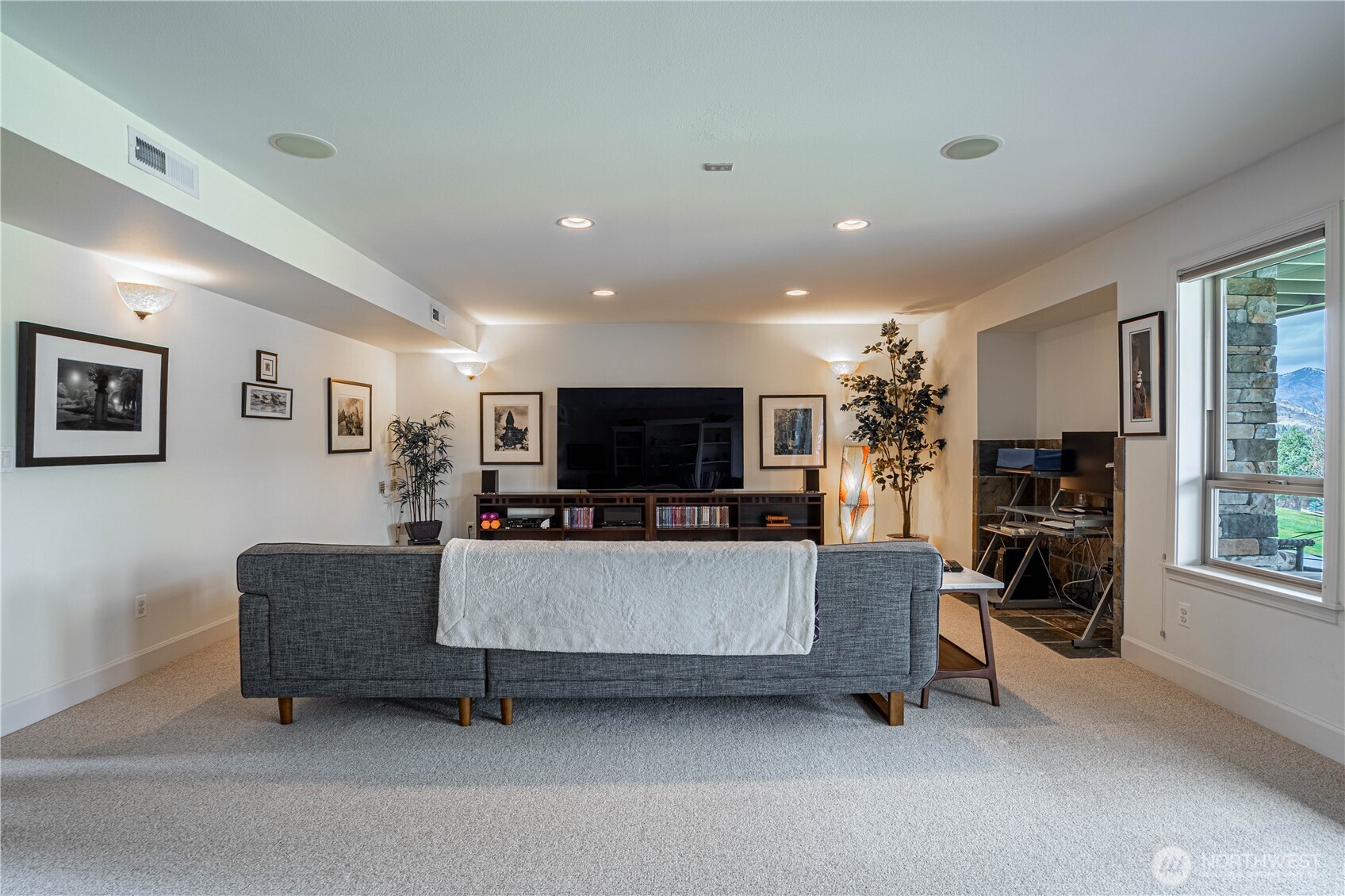 Lower-level living or rec space for entertaining