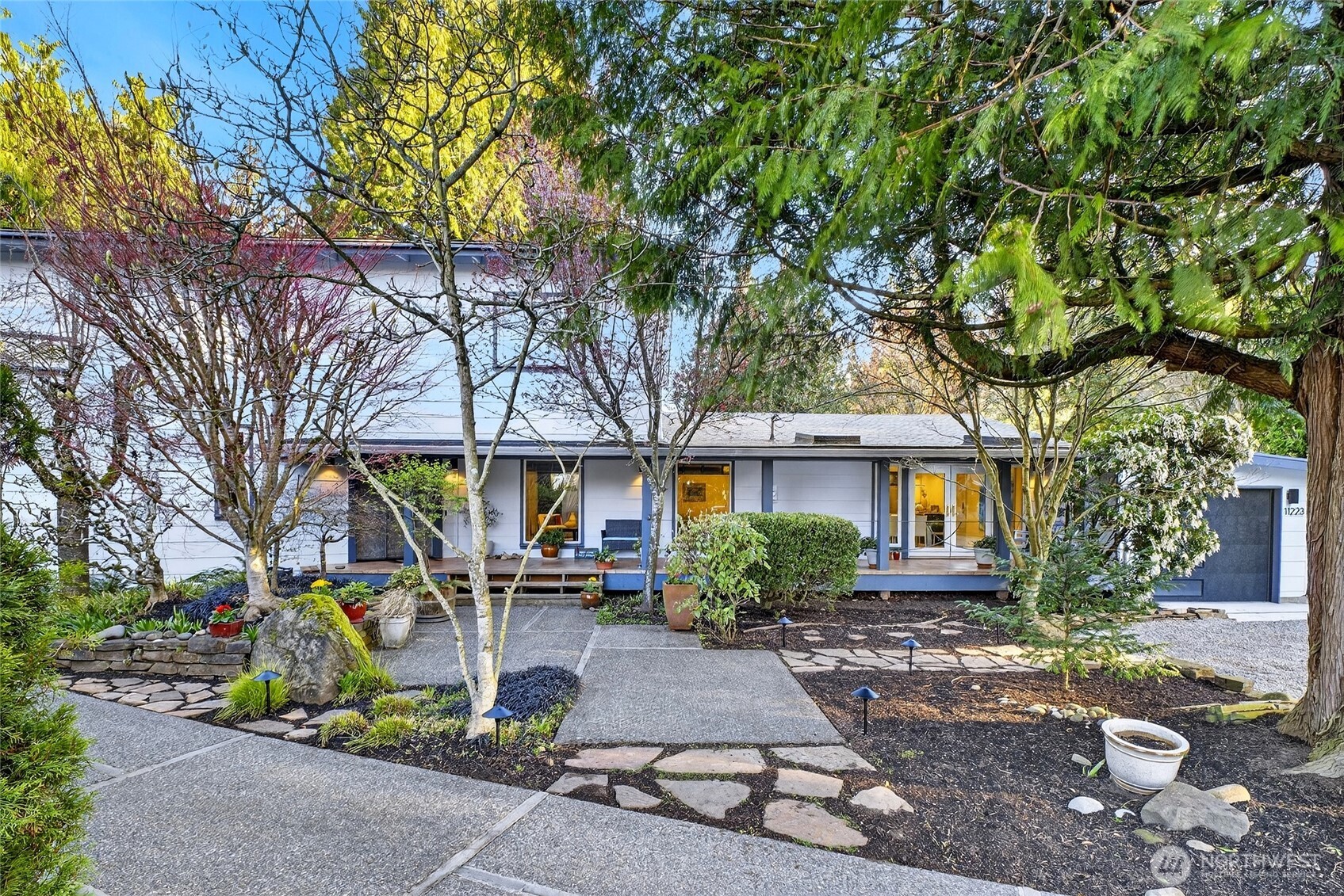 Loft & Vaulted Ceilings