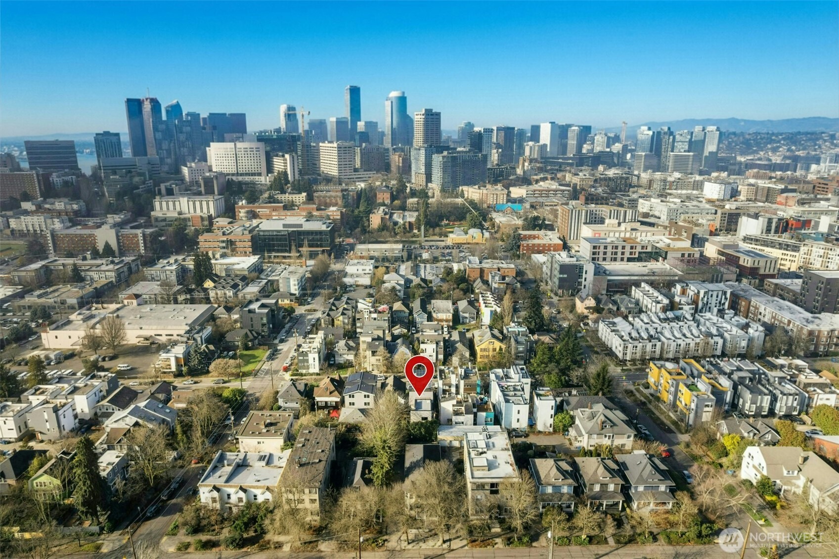 Unbeatable Capitol Hill location close to dining, parks, & nightlife