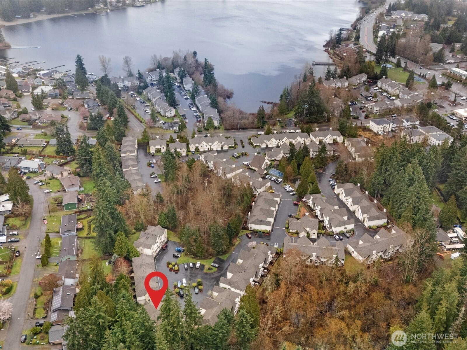 Minutes from Silver Lake. Close to trails, shopping, and services.