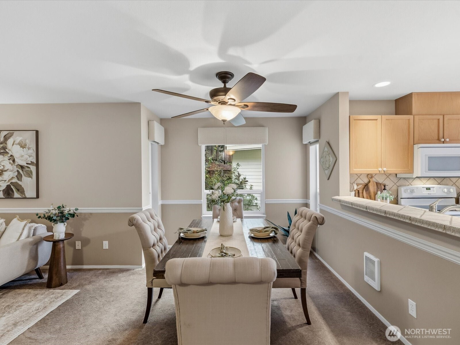 Open concept main floor