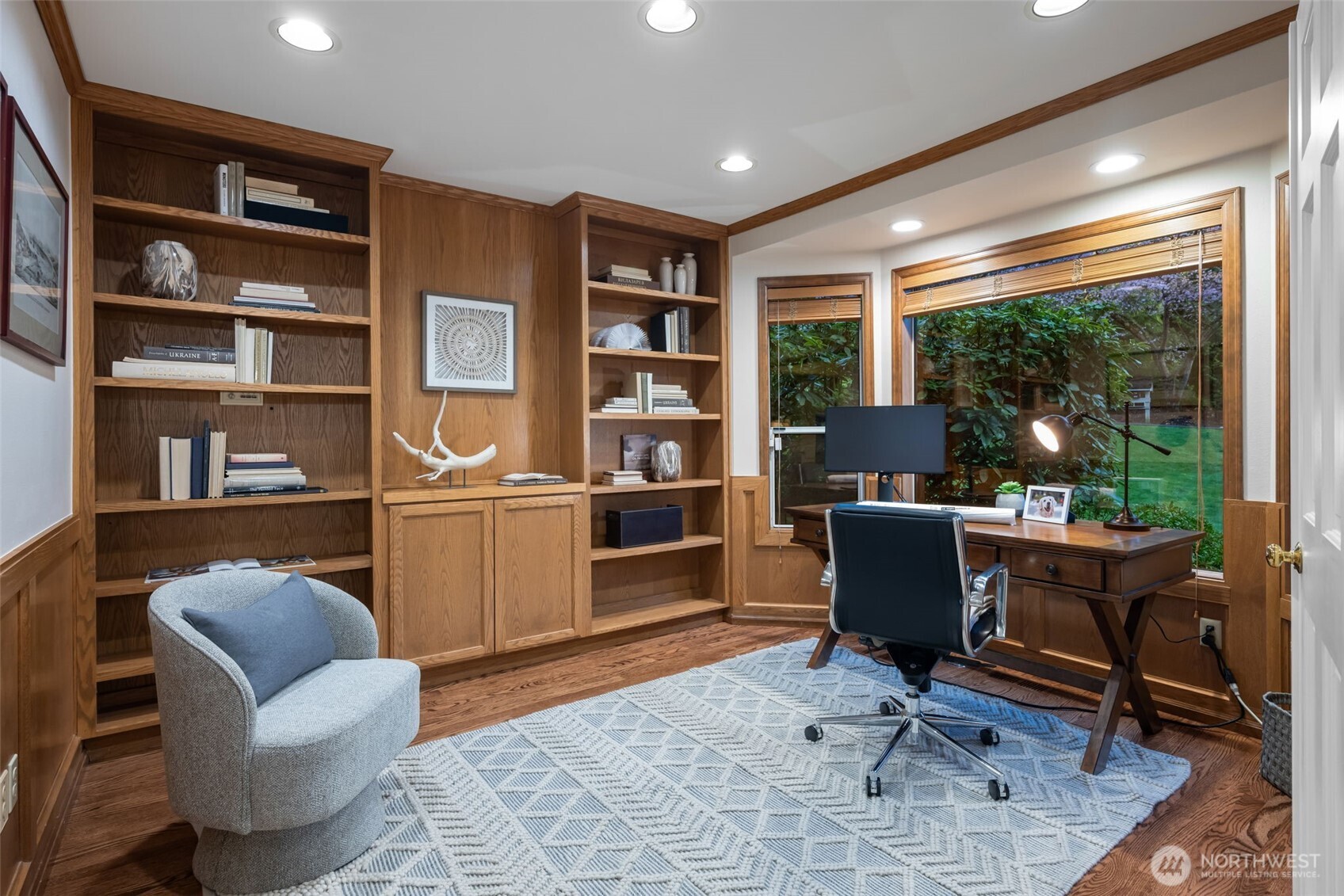 Main floor office with built-in bookshelves & closet space. Could be a 4th bedroom.