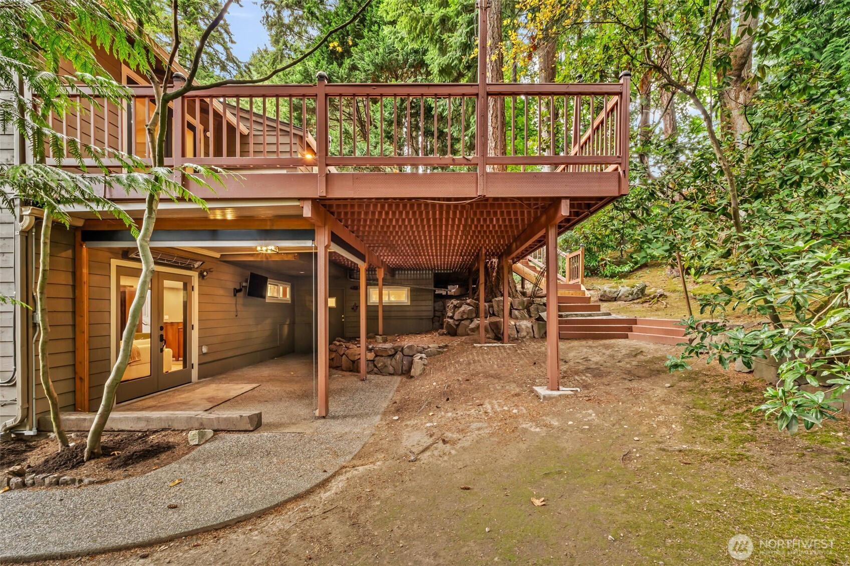 The area off of the downstairs family room showing TV and heaters.