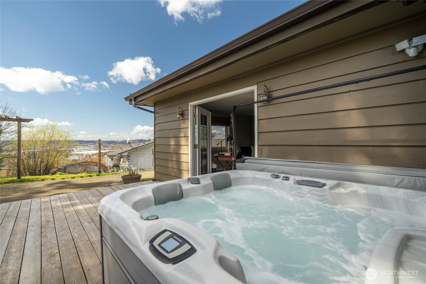 Cozy hot tub with territorial views