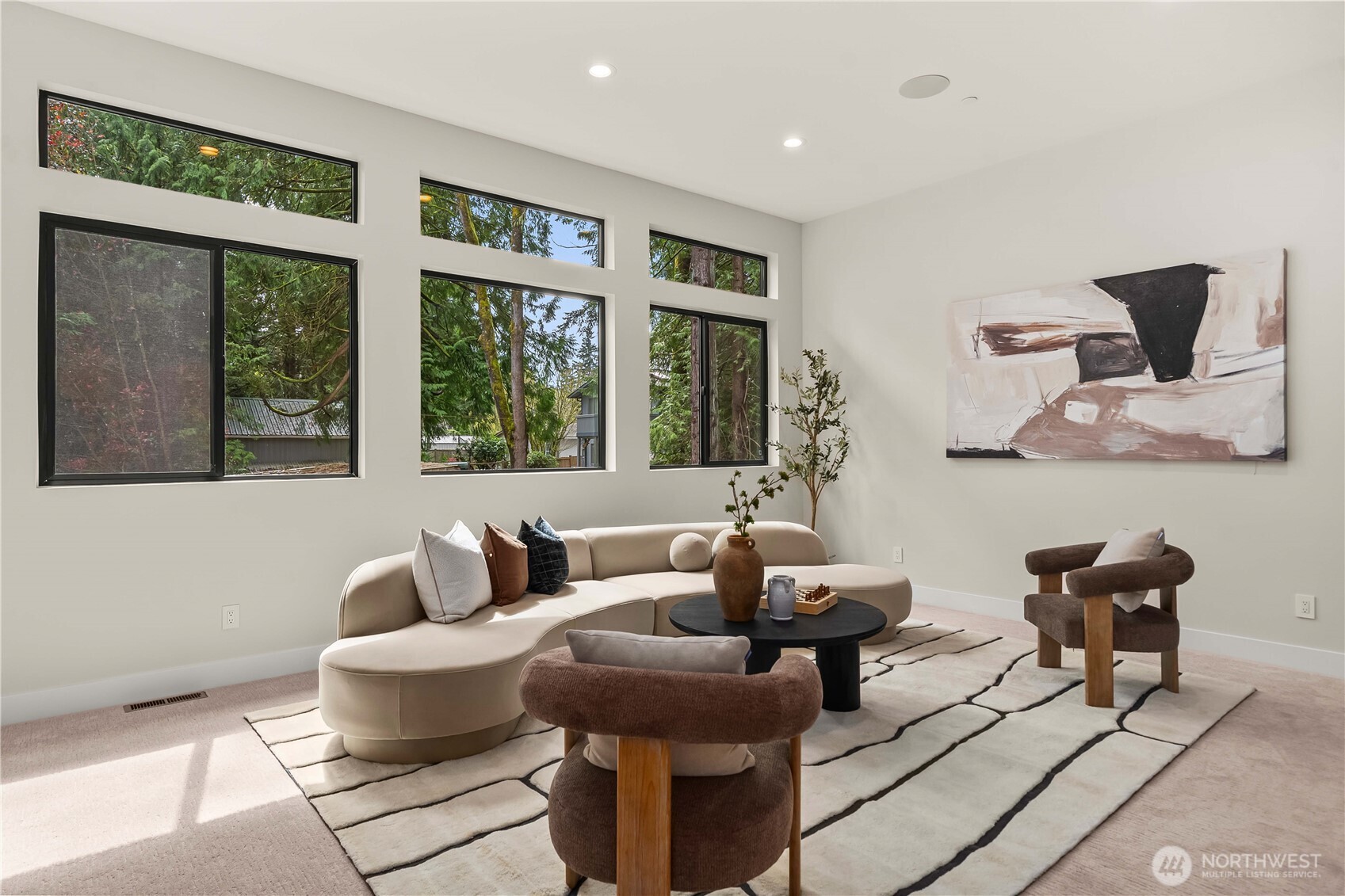 Bonus Room or 6th Bedroom