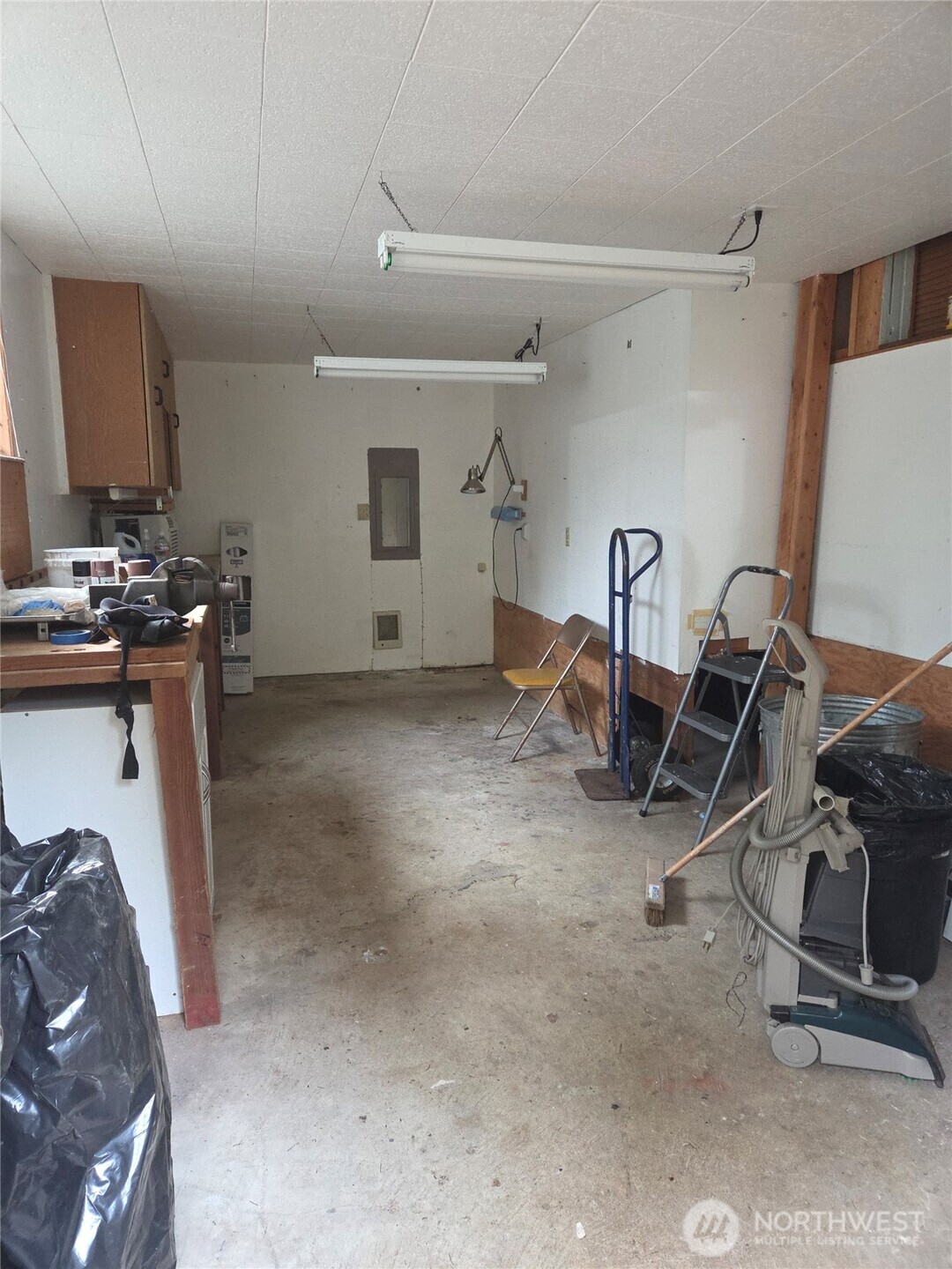 Attached workshop area