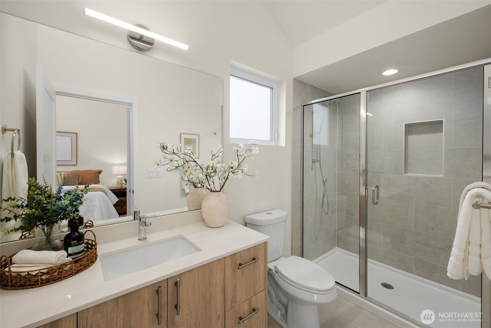 Primary 3/4 bath.