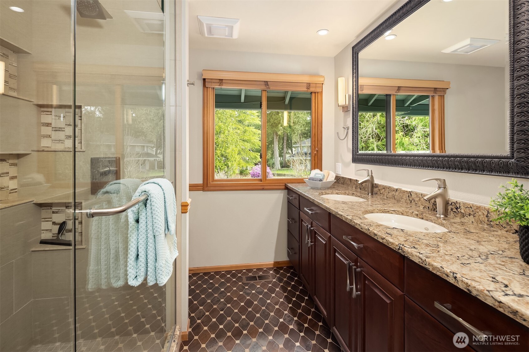 En Suite Primary Bath w/Dual Vanities, Custom Tile Shower & Heated Floor