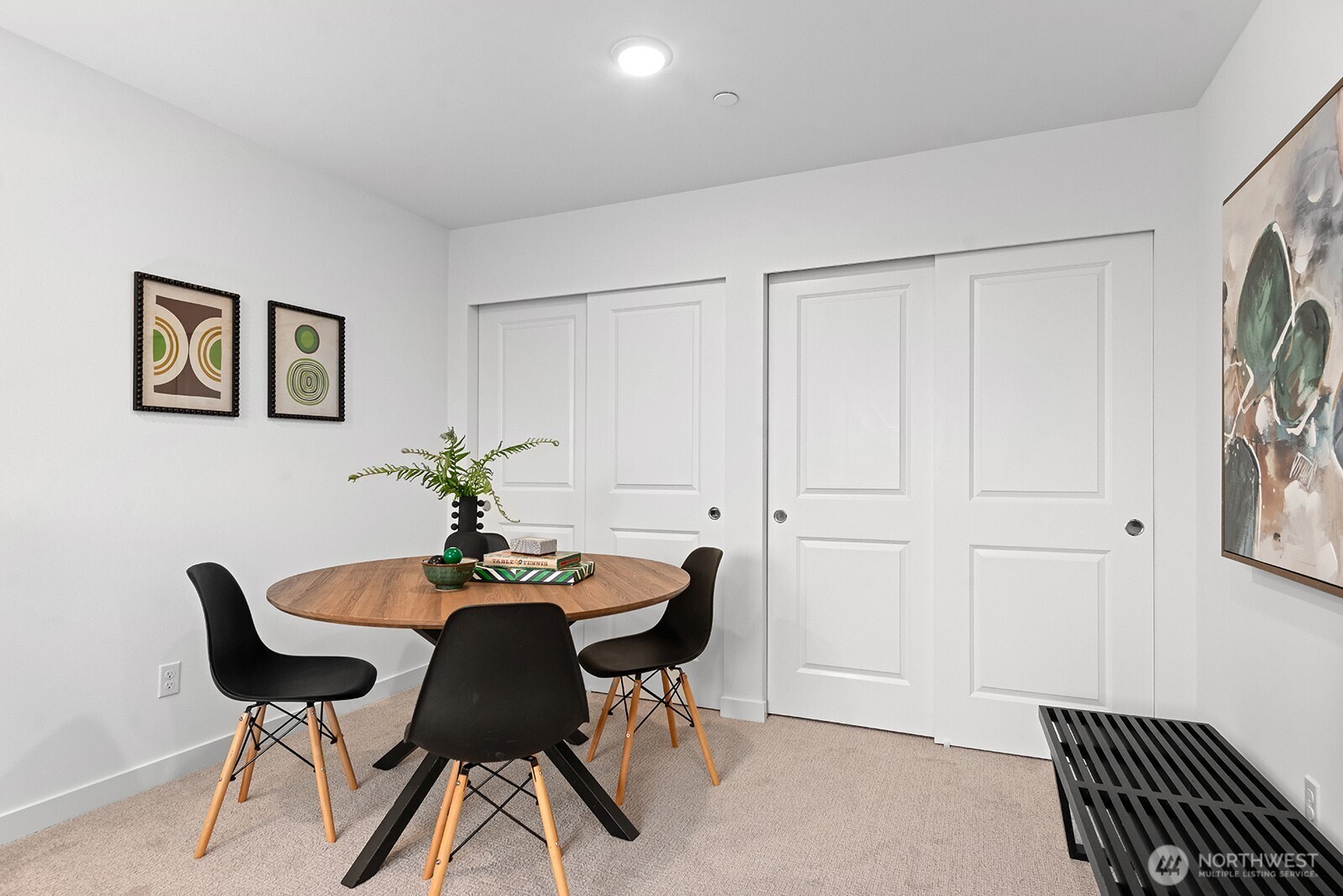 Pictures of model home. Colors and features may change.