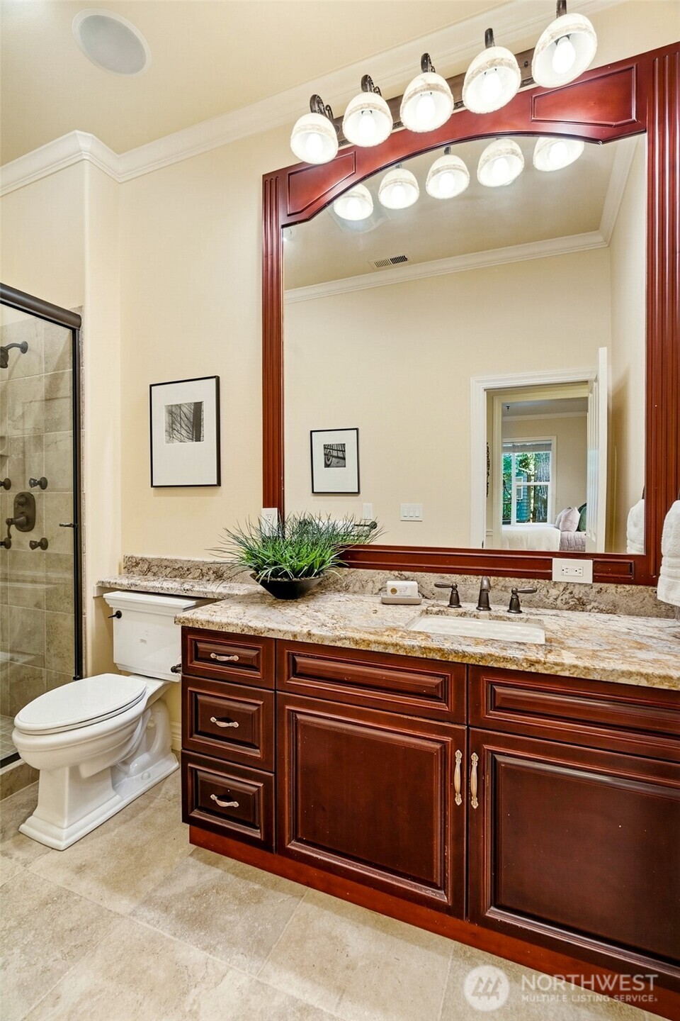 2nd Primary Suite Bathroom