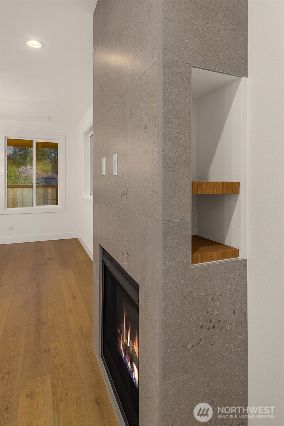 Hidden electronics niche