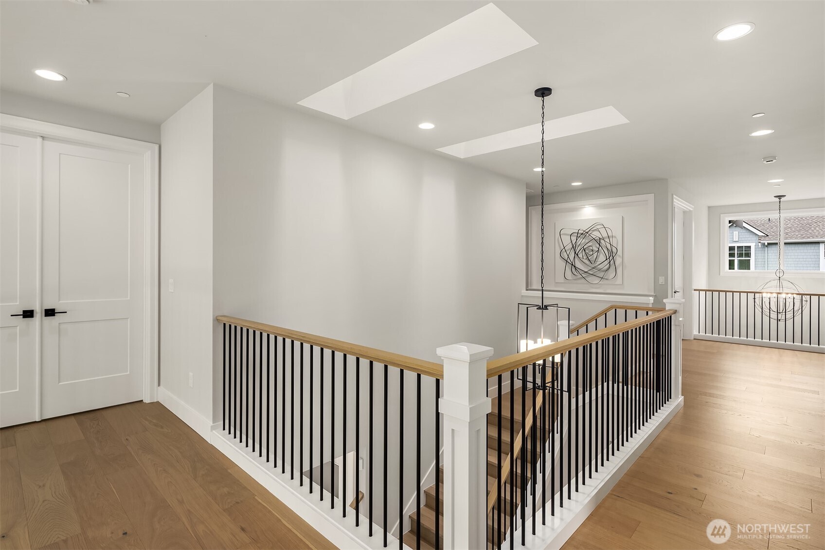 Photos are from a similar Carbondale Plan, selections may vary.