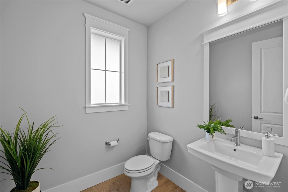 Main floor 1/2 bath - great for guests