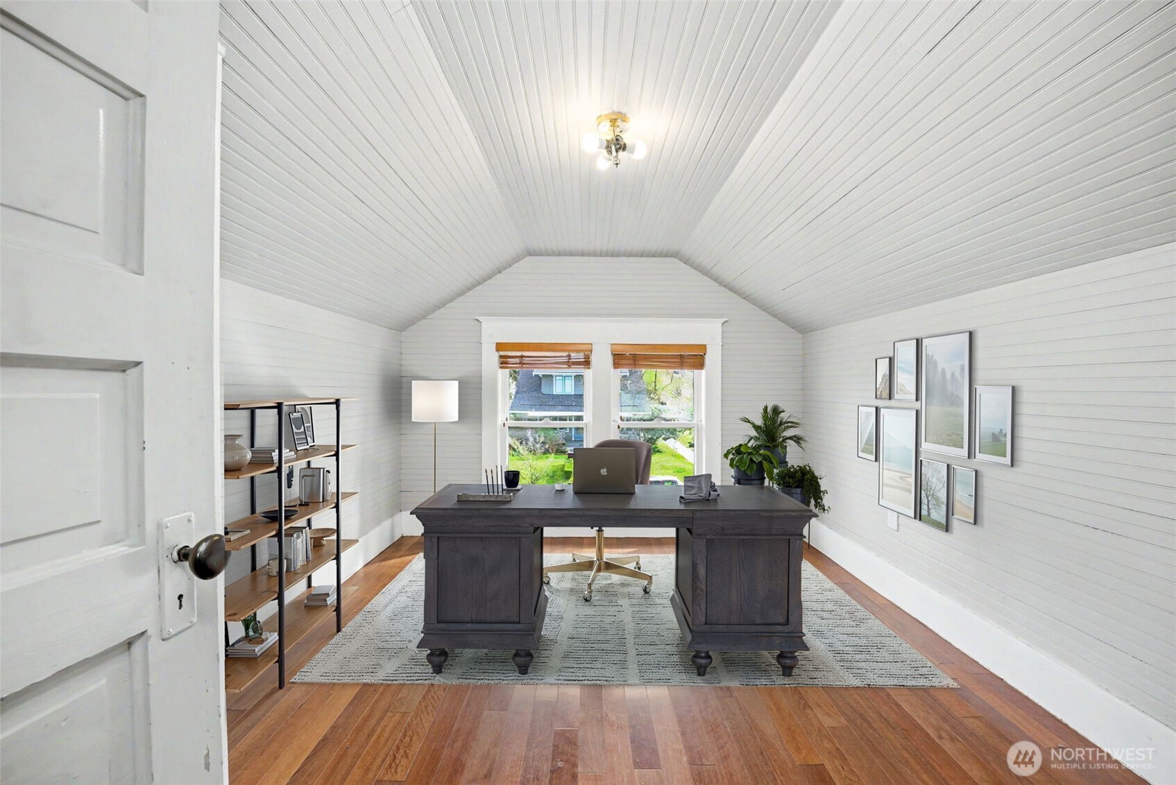 2nd Floor Office or extra room