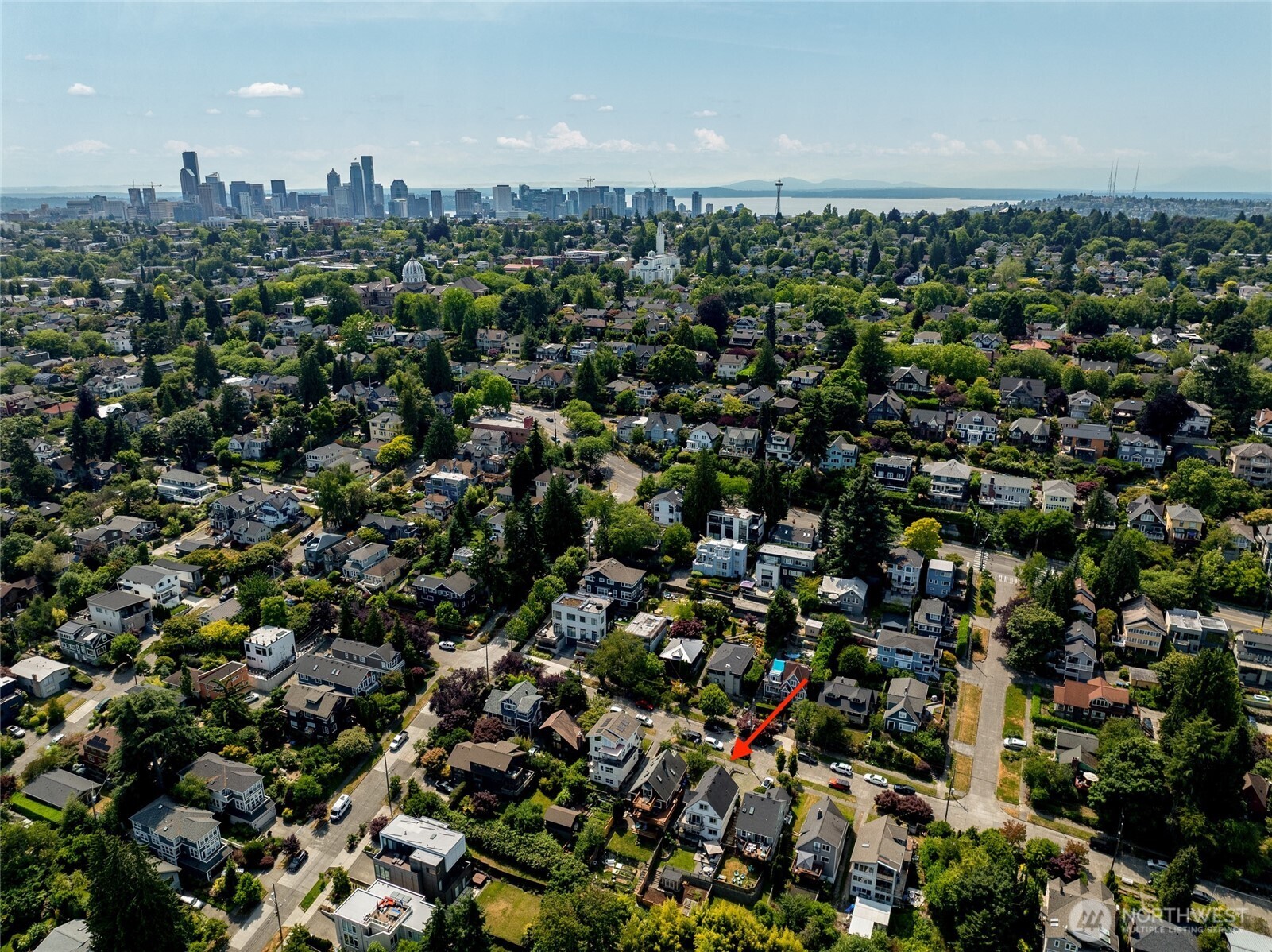 Moments from everything Seattle has to offer.