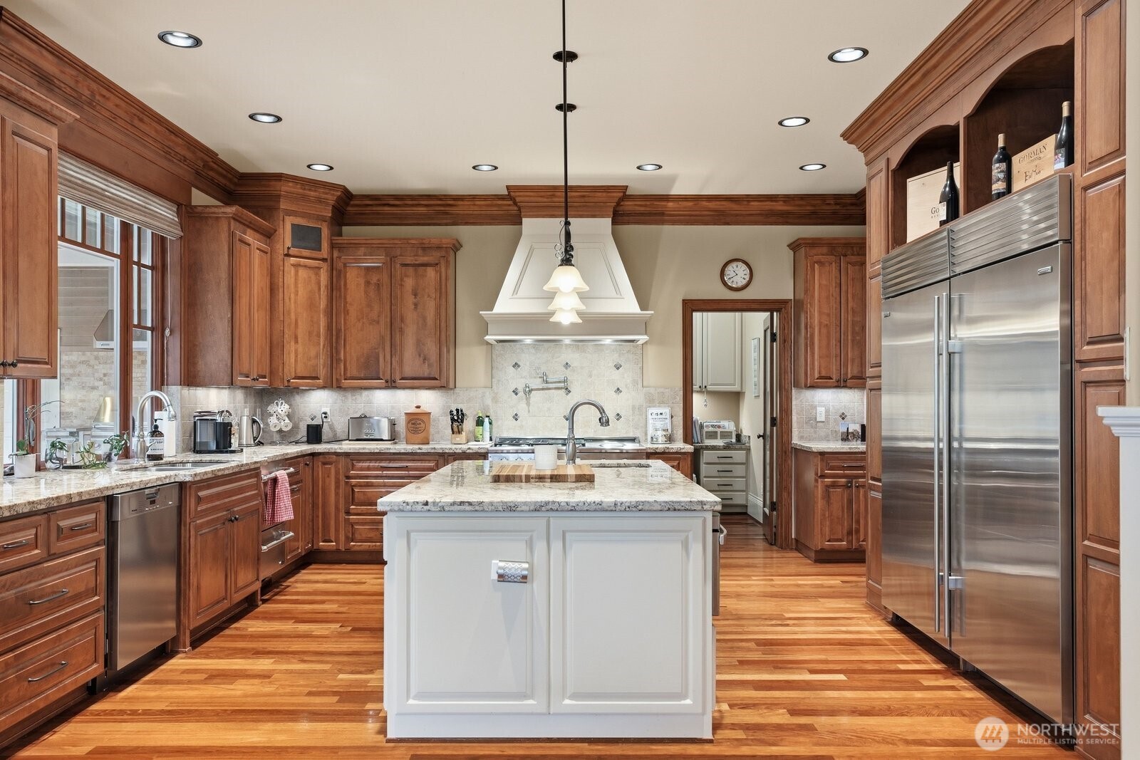 A delightful space for multiple chefs.